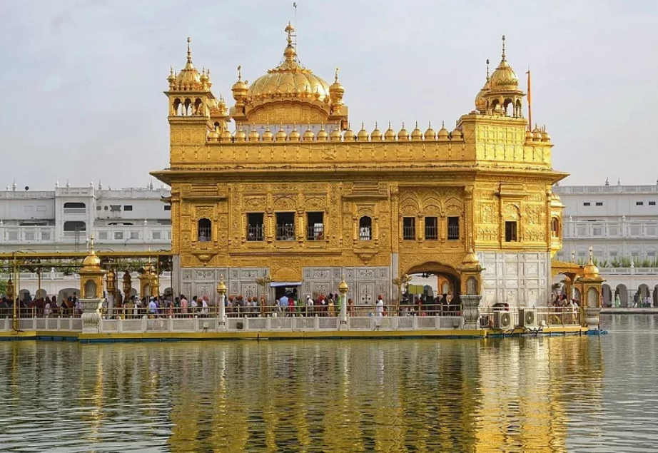 Sri Harimandar Sahib  ਨੂੰ ਤੀਜੀ ਵਾਰ ਬੰਬ ਧਮਾਕੇ ਦੀ ਧਮਕੀ, SGPC ਪ੍ਰਧਾਨ ਨੇ ਜਤਾਇਆ ਵੱਡਾ ਖਦਸ਼ਾ…