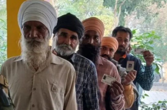 ਸਵੇਰੇ 11 ਵਜੇ ਤੱਕ 23.05% ਵੋਟਿੰਗ….