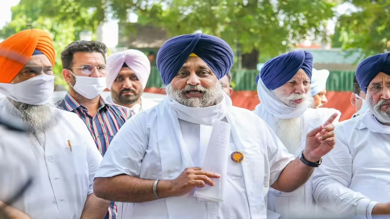 Sukhbir Badal’s Big Charge: ‘AAP Govt Pushing Farmers to Despair