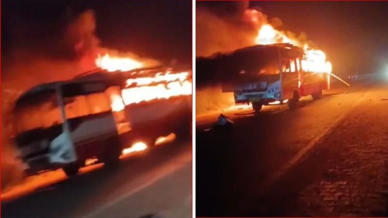 A Massive Fire Broke Out in The Fuel Tank of a Moving Bus Due to Tire Burst in Hisar, 2 Passengers Burnt Alive; 11 Injured