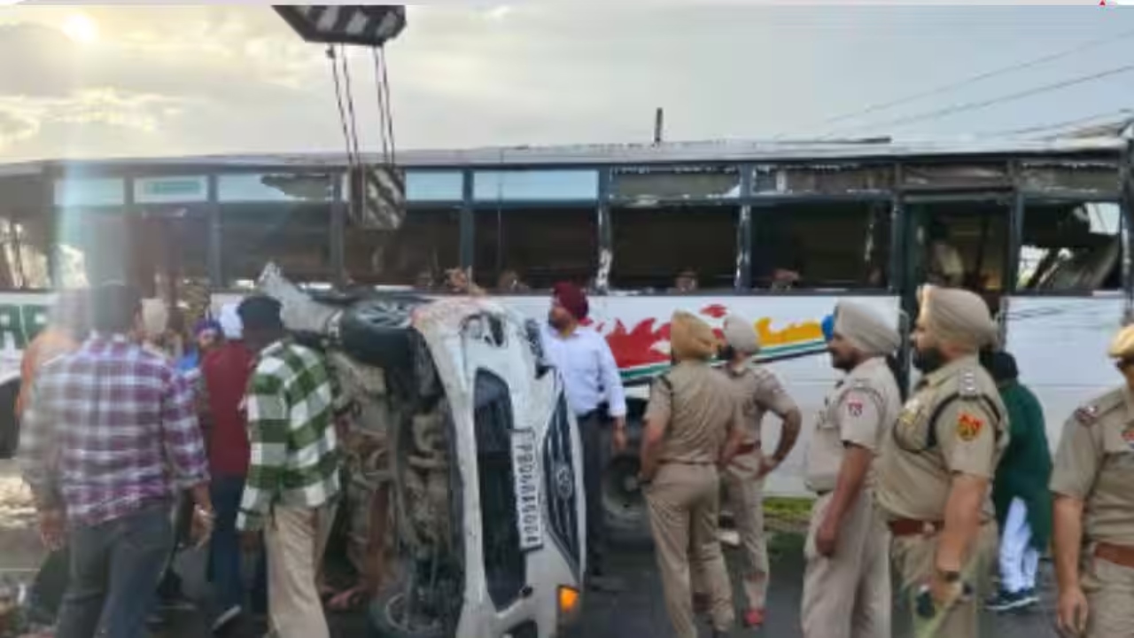 Major Accident in Punjab: Passenger Bus Overturns, Chaos at Scene!