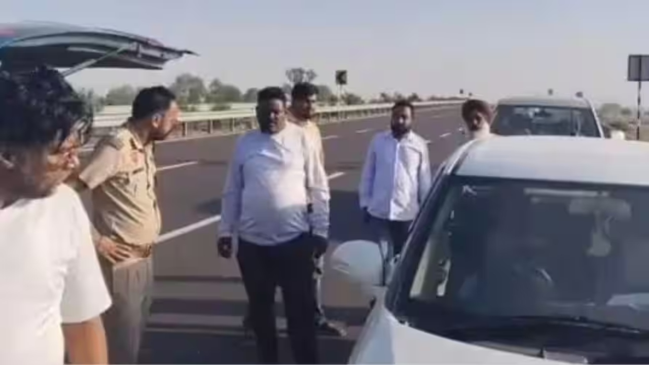 Punjab Inspector Dead Body Found in Car in Haryana - Body Found in Strange Condition