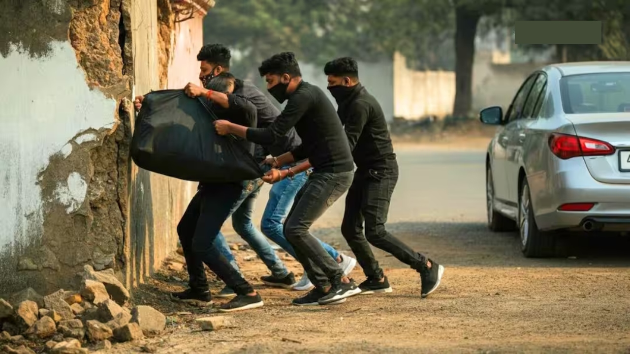 Student Attacked While Going for Tuition in Broad Daylight in Ludhiana, Gold Chain Snatched!