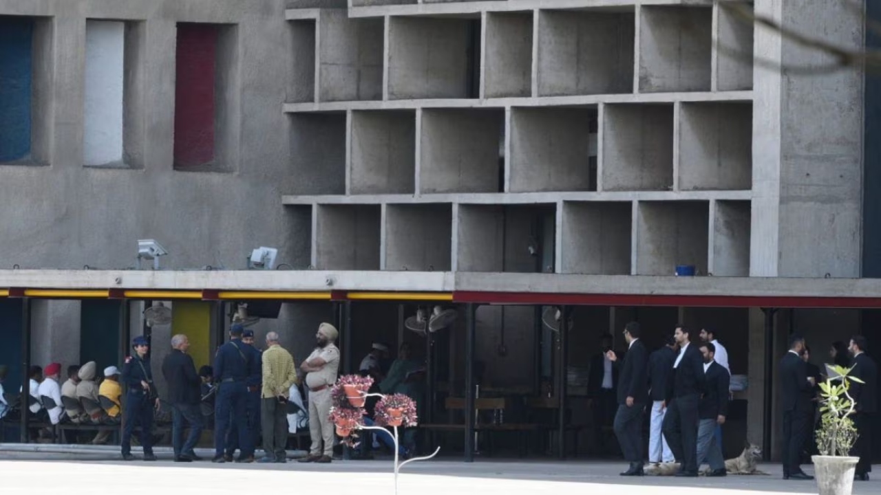 Threat to Blow Up Punjab-Haryana High Court—Email Sent to Chandigarh Police!