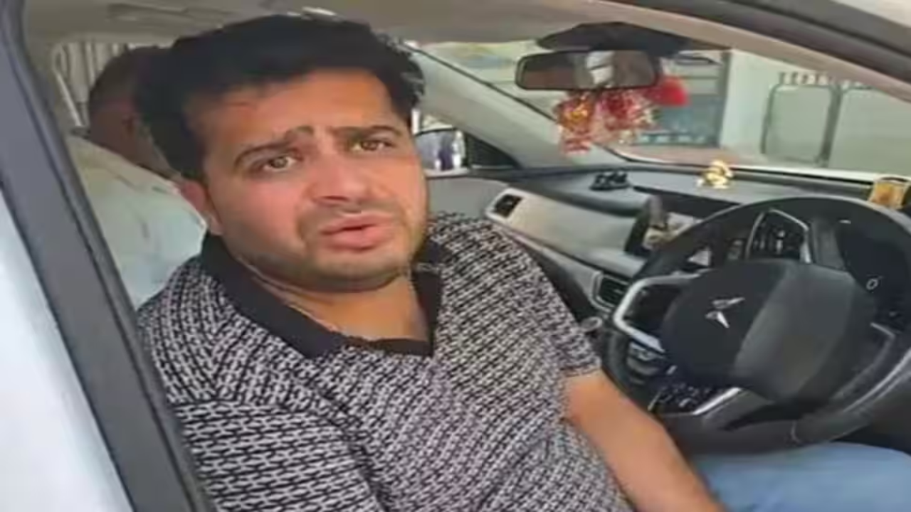 Akali Leader's Son Attacked, Despite Having a Punctured Tyre, Akali Leader's Son Saved his Life