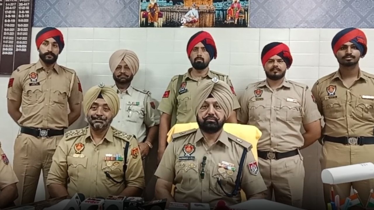 Kapurthala Police Arrested 2 Smugglers with 500 Grams of Heroin!