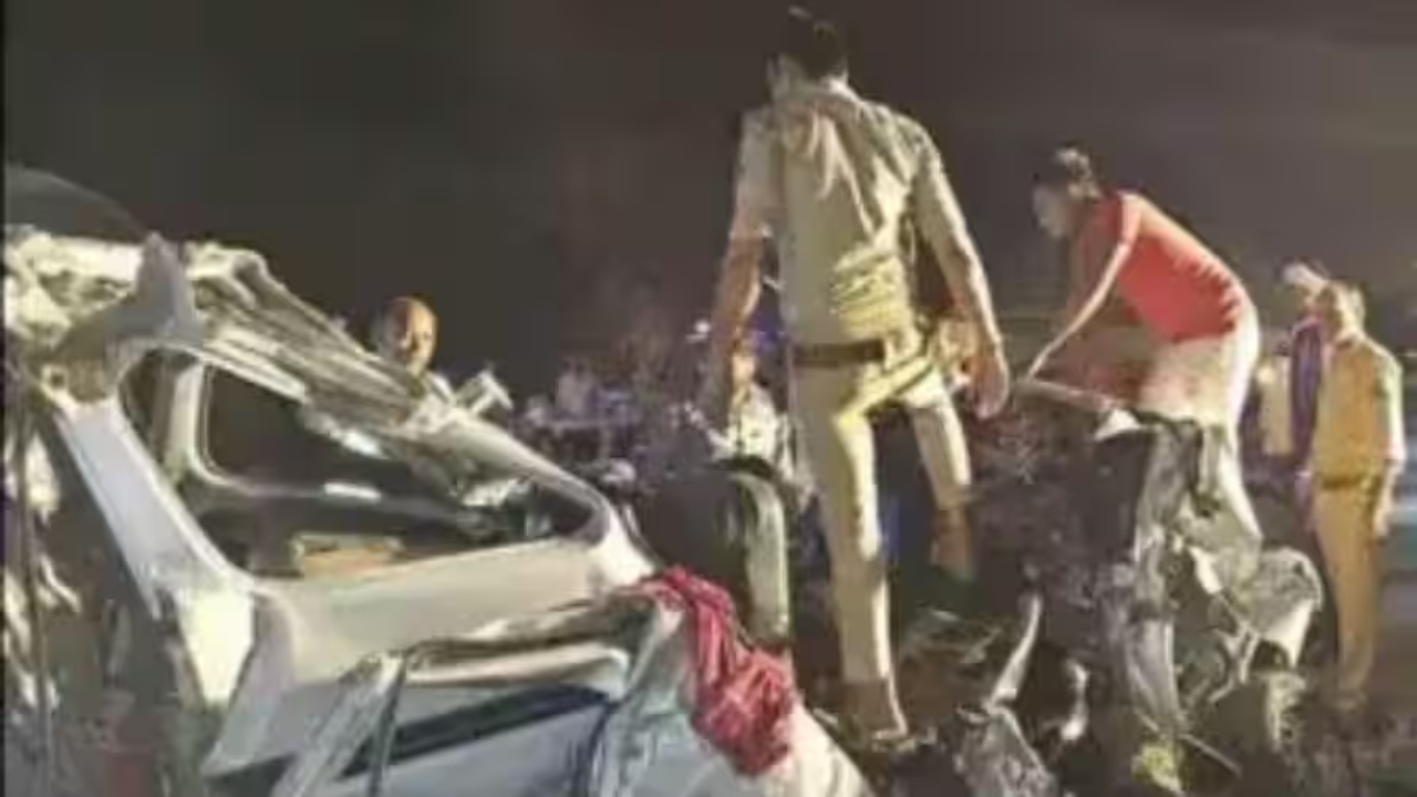 Painful Death of 5 Police Officers, Bodies Badly Trapped Inside the Vehicle after the Accident